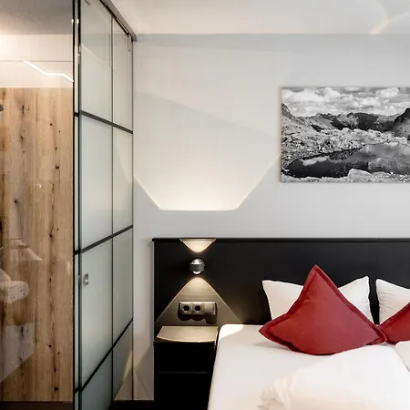 The Black By Regina Διαμέρισμα Ζόλντεν