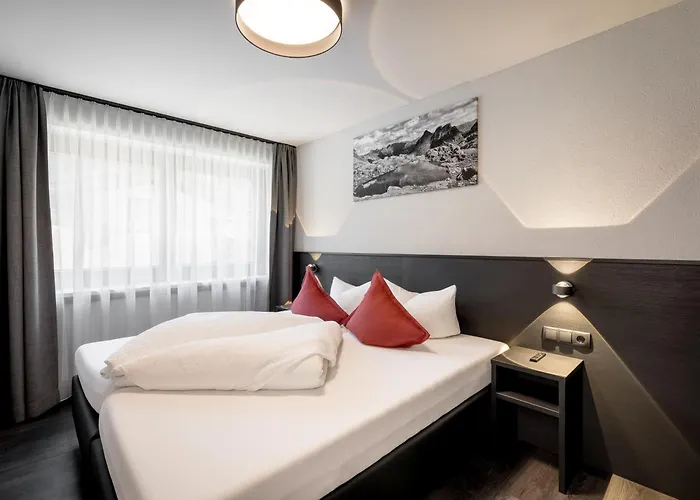 The Black By Regina Apartment Solden