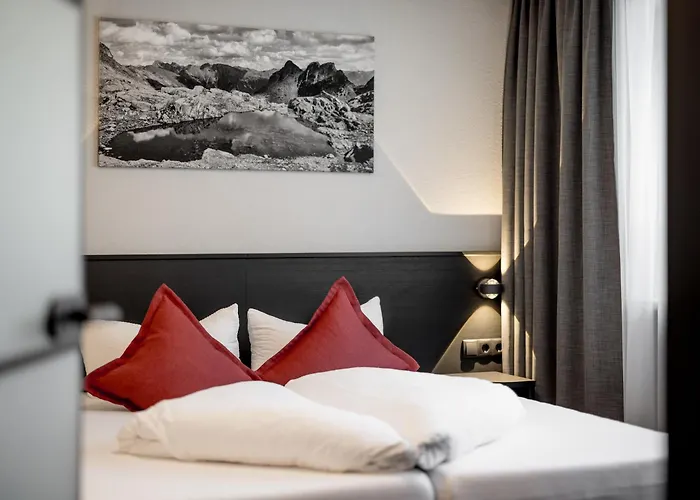 The Black By Regina *