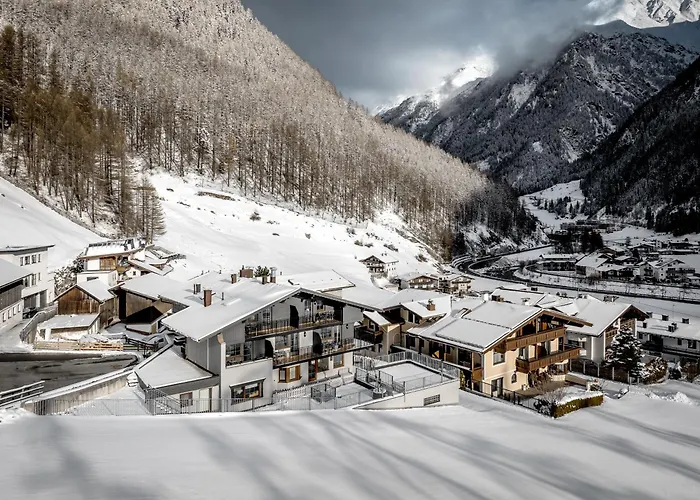 Apartment The Black By Regina Solden